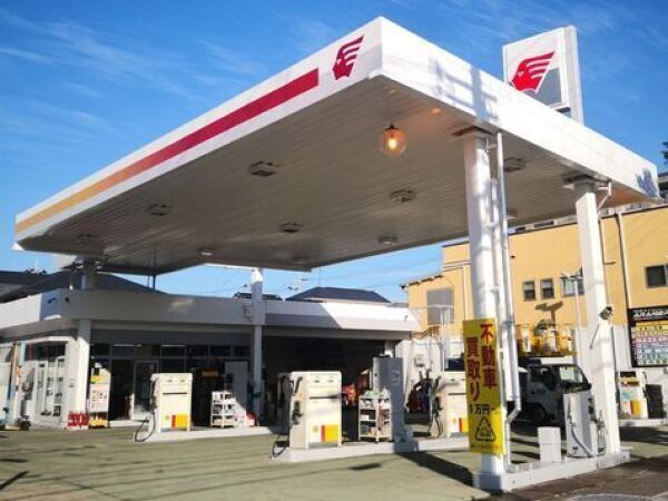 本多石油様ガソリンスタンド外観